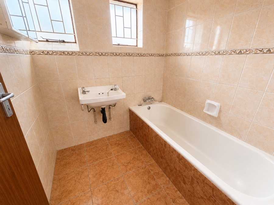 3 Bedroom Property for Sale in Sasolburg Ext 1 Free State